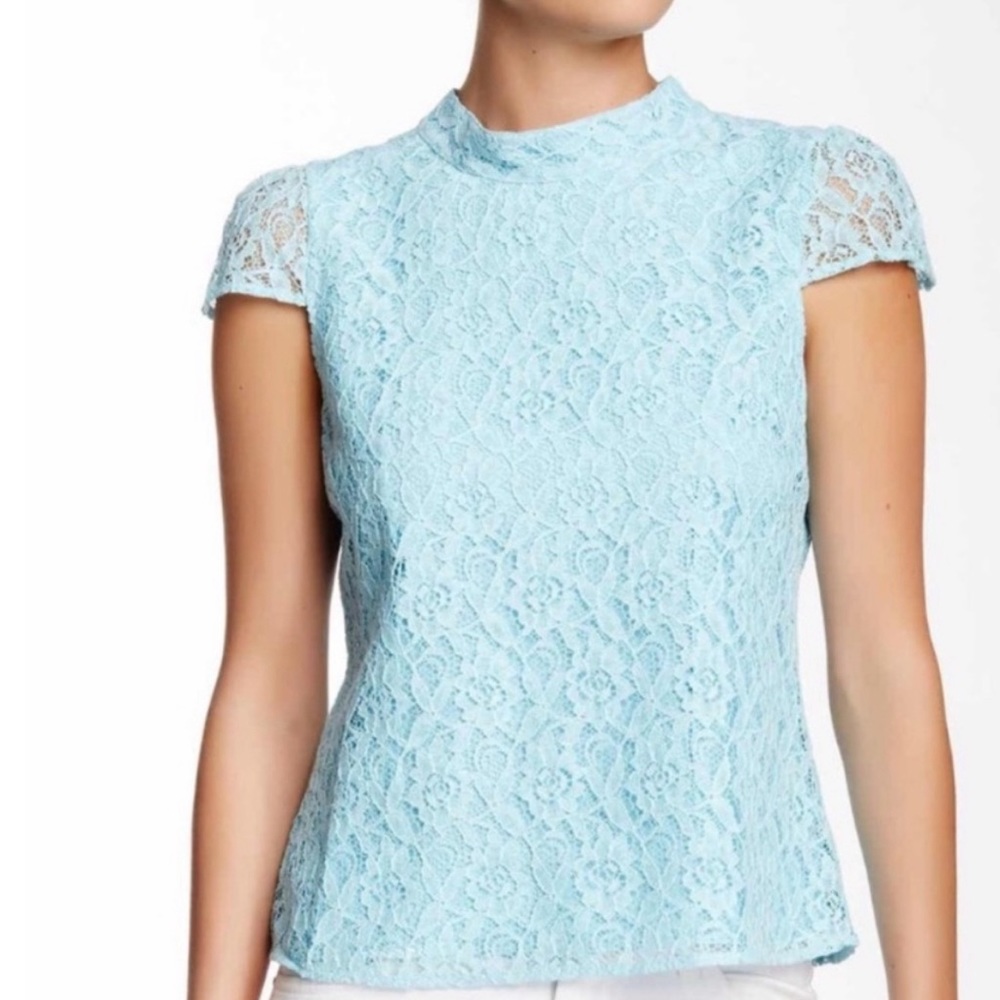 nwot vertigo cap sleeve lace blouse
